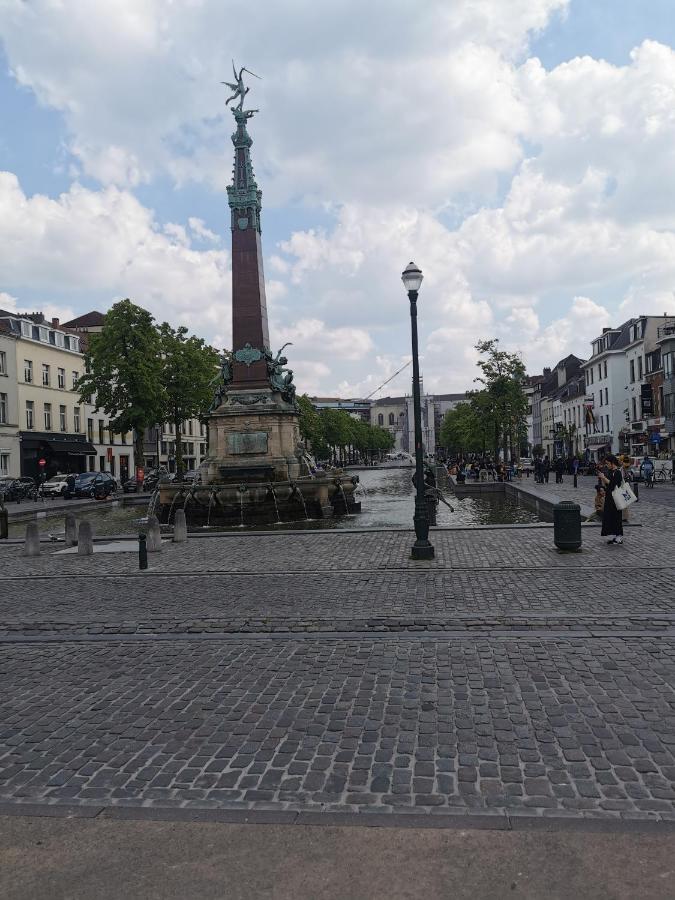Exclusive Two-level With Private Terrace On The Canal Bruxelles